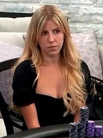 Kristen Foxen erfolgreichste Pokerspielerin am Tisch